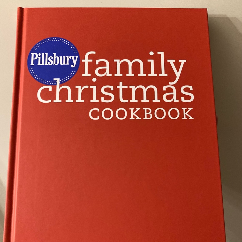 NWOT Pillsbury Holiday Cookbook